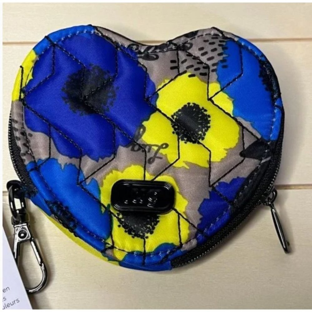 LUG Heart Pouch NWT in Peony Blue - Picture 1 of 1